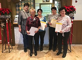 Banner Adventsgottesdienst mit Weihnachtsfeier des Chores